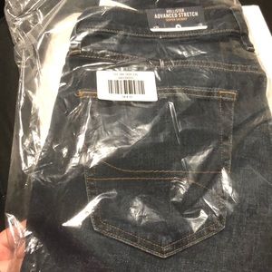 New hollister jeans